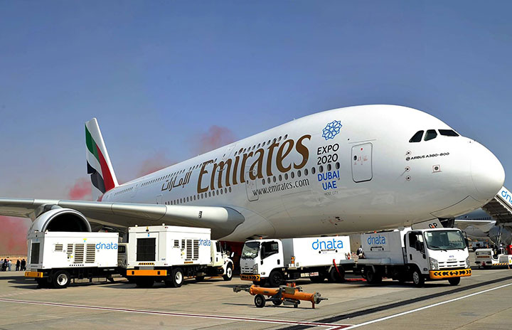 エミレーツ航空 615席仕様のa380 ドバイ航空ショーで初公開