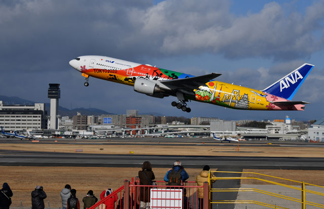 Anaの東京五輪塗装機hello Jet 伊丹離陸 29日から国内線
