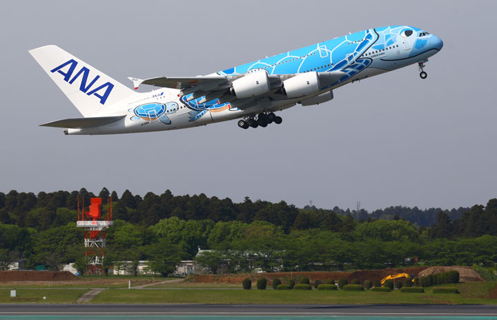 空飛ぶウミガメ、令和初の慣熟飛行 ANAのA380、24日ハワイ就航