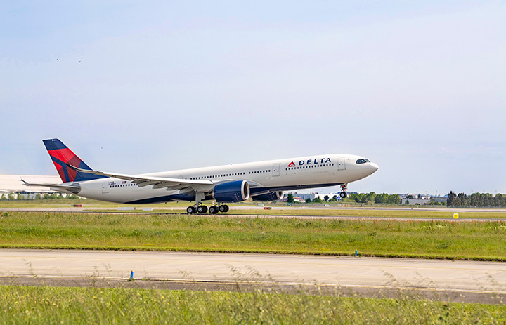 デルタ航空、A330neo初号機受領 成田8月就航