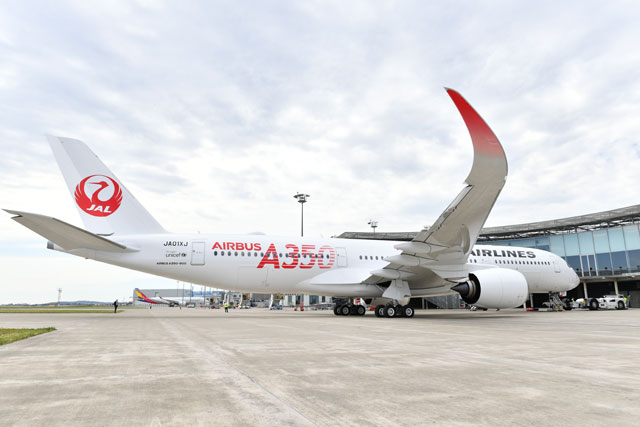 垂直尾翼にもカメラ 写真特集・JAL A350-900（外観編）