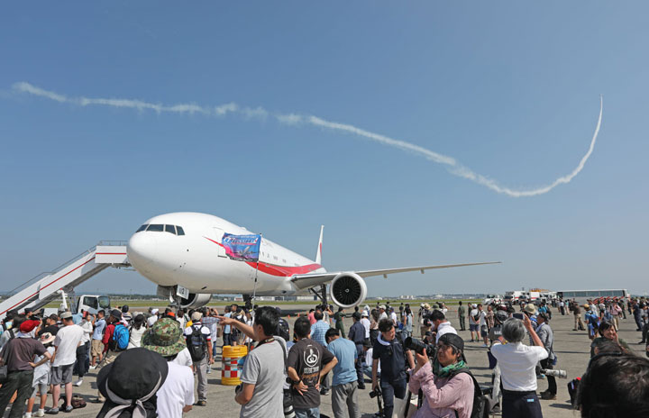 新政府専用機B-777、千歳航空祭に初参加