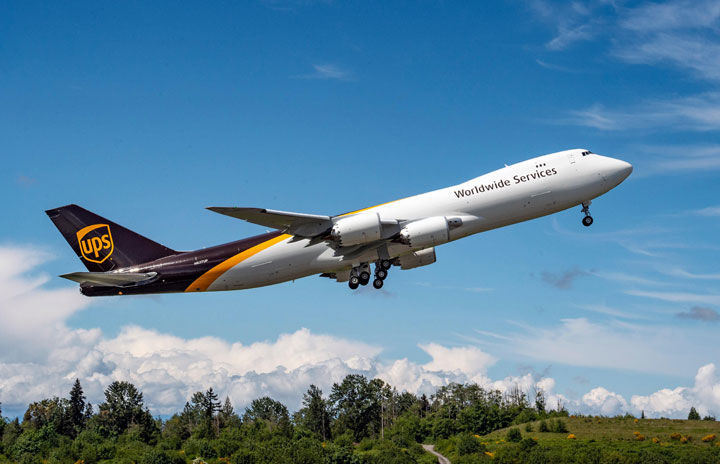 UPS、175機目のボーイング機受領 747-8Fでは22機目