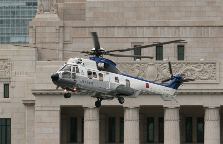 エアバスヘリ、防衛省と包括契約更新　H225とTH-135運用支援 thumbnail