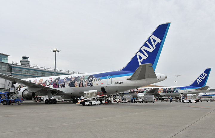 ANA、鬼滅の刃3号機10月就航 初の777、お披露目招待や遊覧飛行も