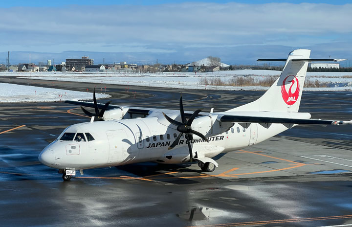 JAL 北海道エアシステム ATR-42 スケール 1 100 雪ミク特別塗装機 